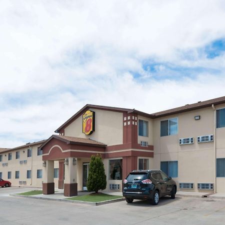 Super 8 By Wyndham Bernalillo Hotell Exteriör bild